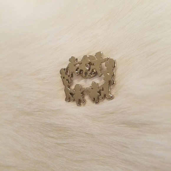VINtage CTPM Children Lapel Pin 3035 - Picture 4 of 8